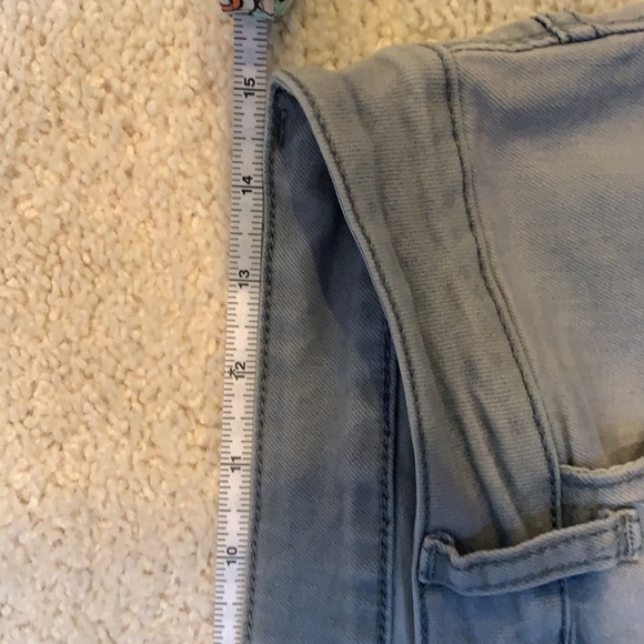 L&B Lucky & Blessed mid-rise distressed gray raw hem jeans, size 10 - Picture 9 of 11